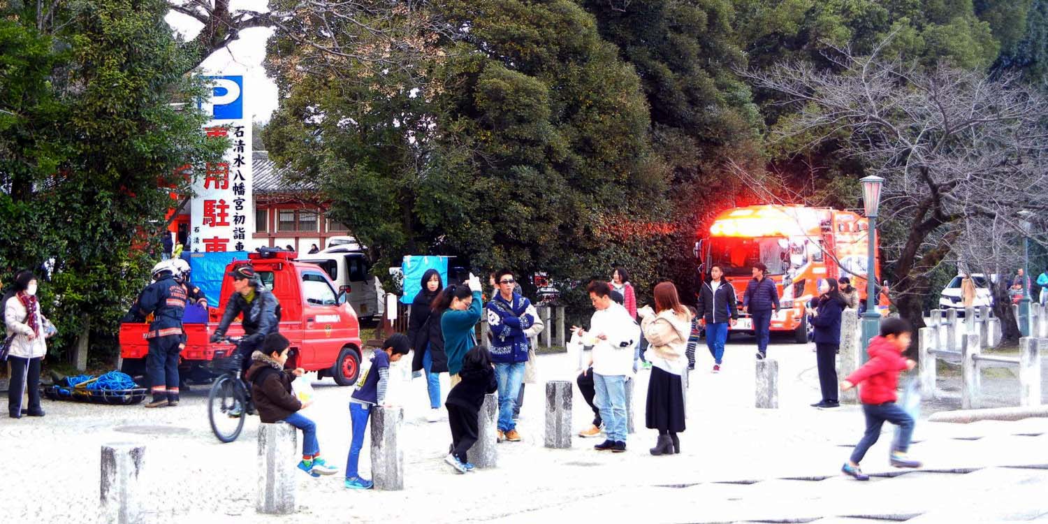 ▲消防本部よりレスキュー車が出動