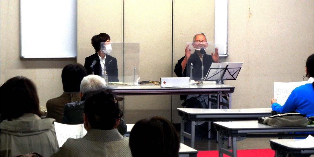 ▲ 市民文化サロン会場　(八幡市文化センター)